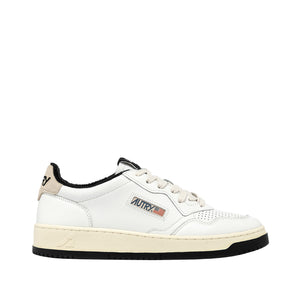 Medalist Low Leather Black Sole