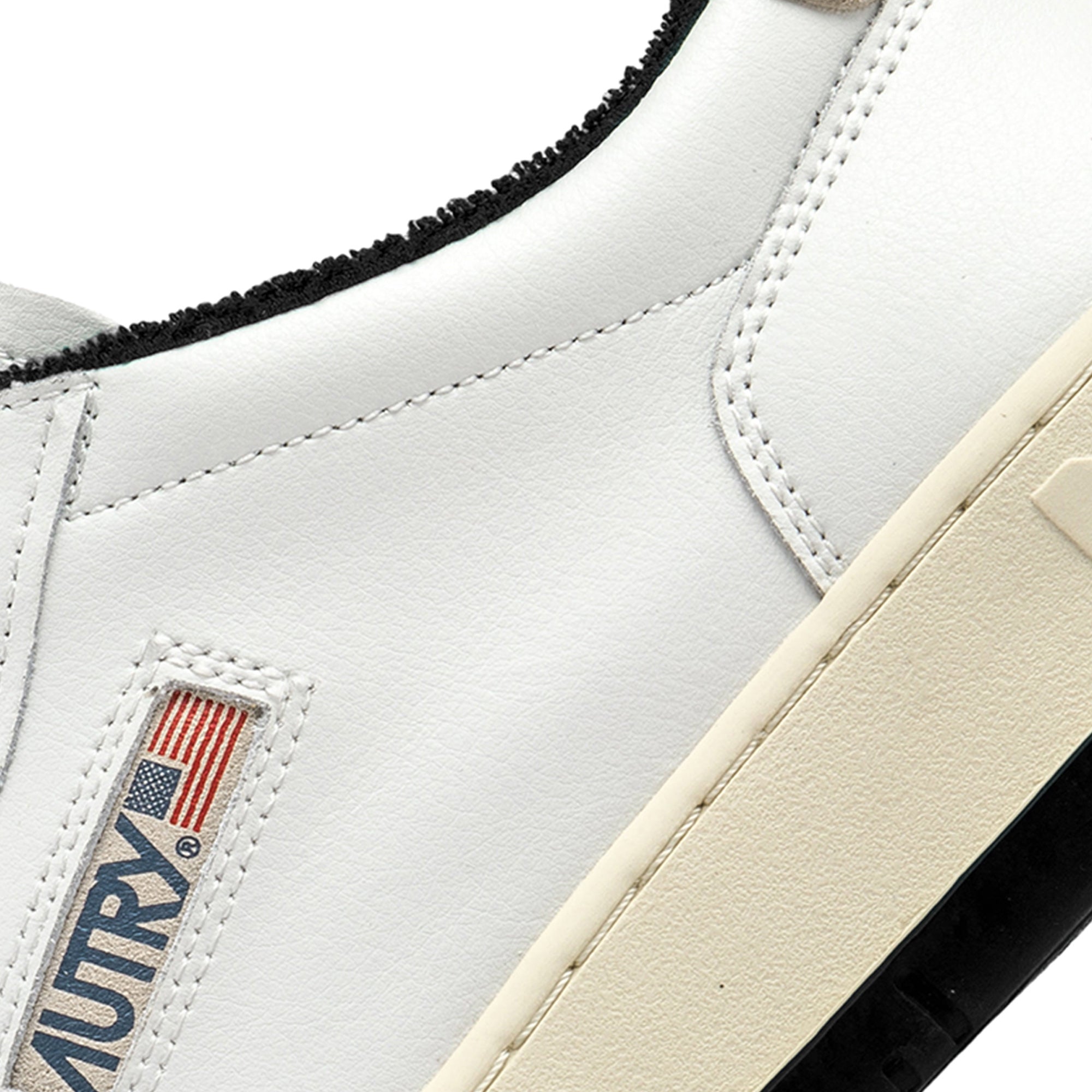 Medalist Low Leather Black Sole