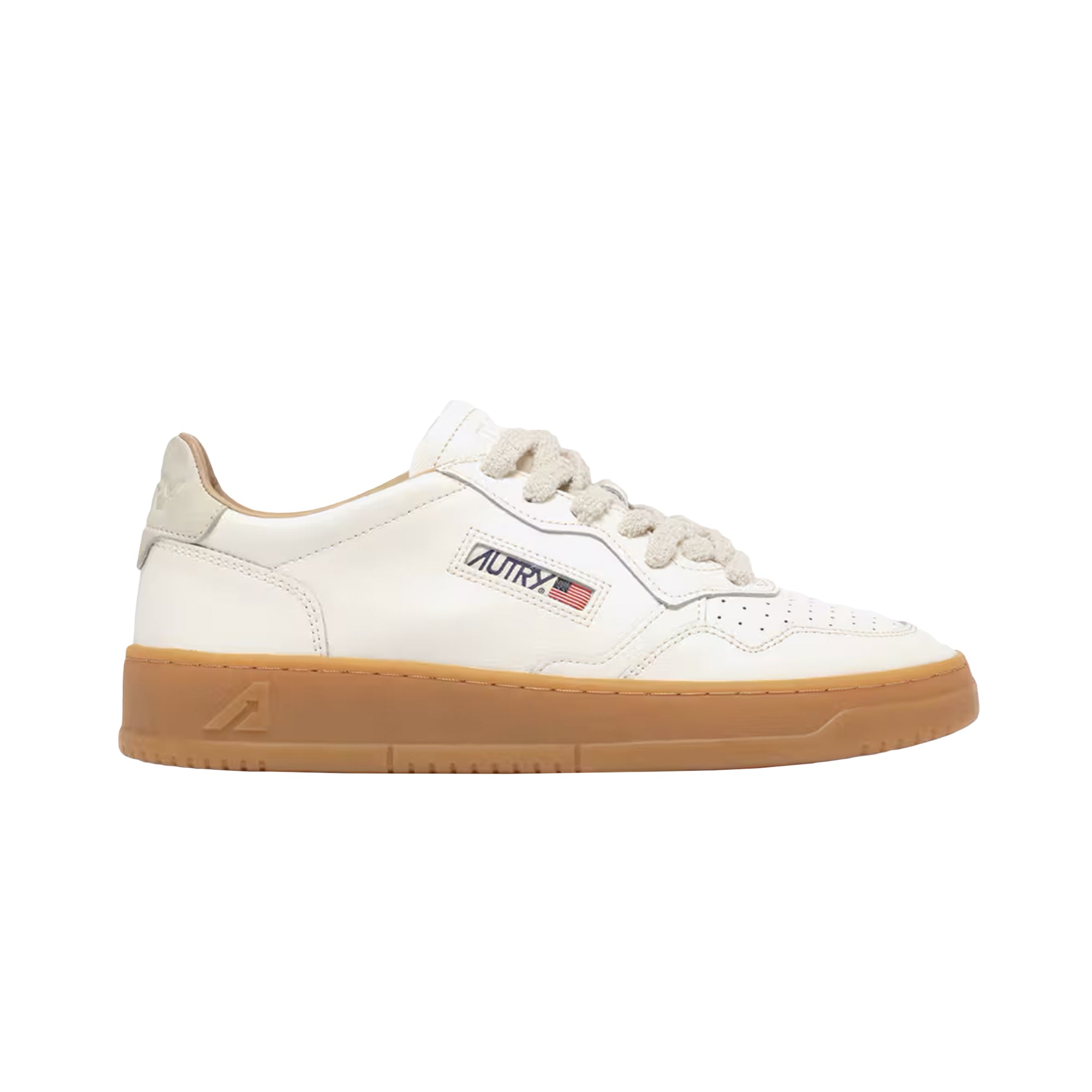 Medalist Low Leather White Nabuk