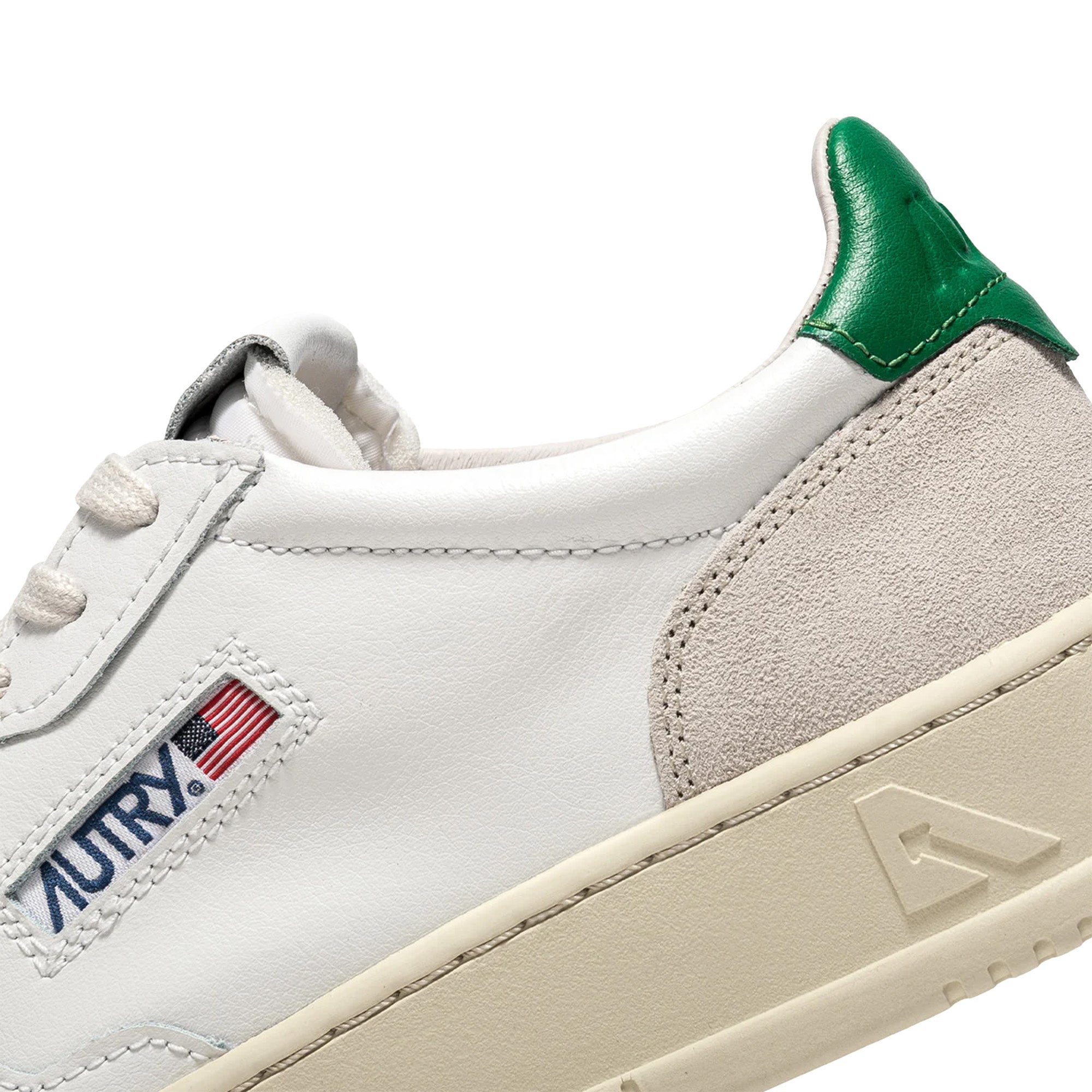 Medalist Low Suede White Amazon