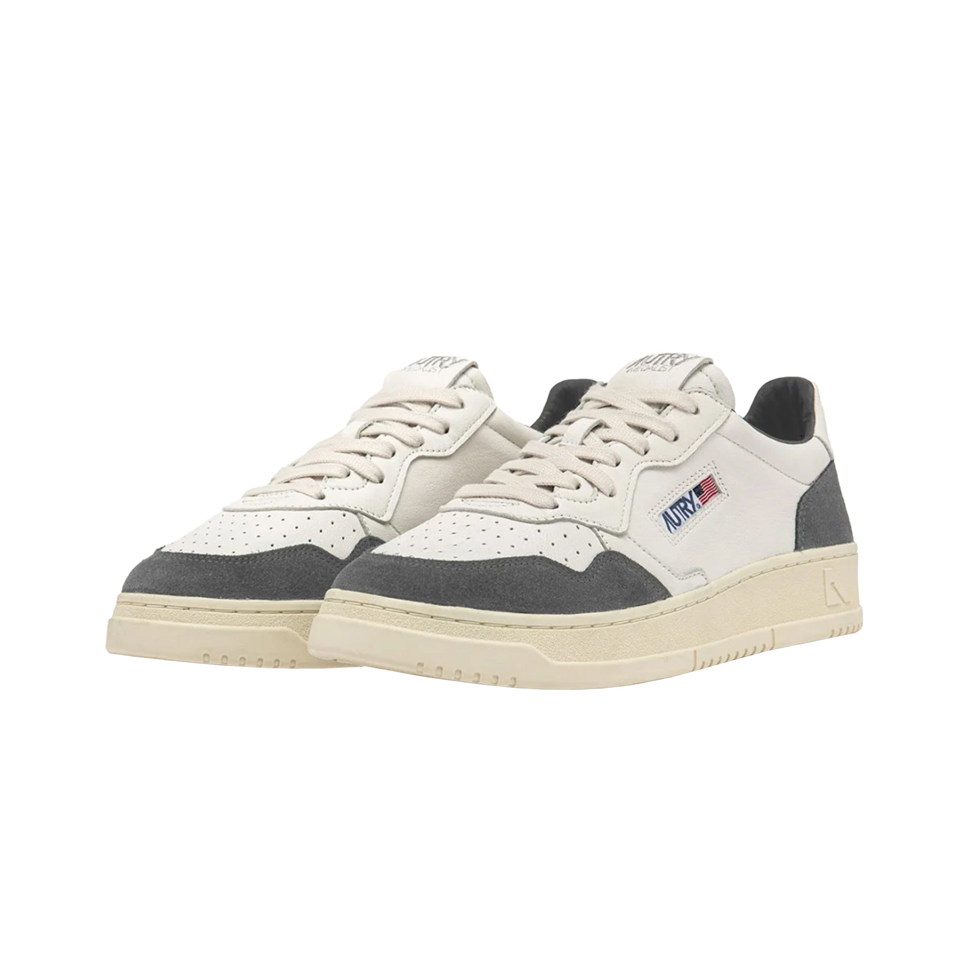 Medalist Low Suede White Grey