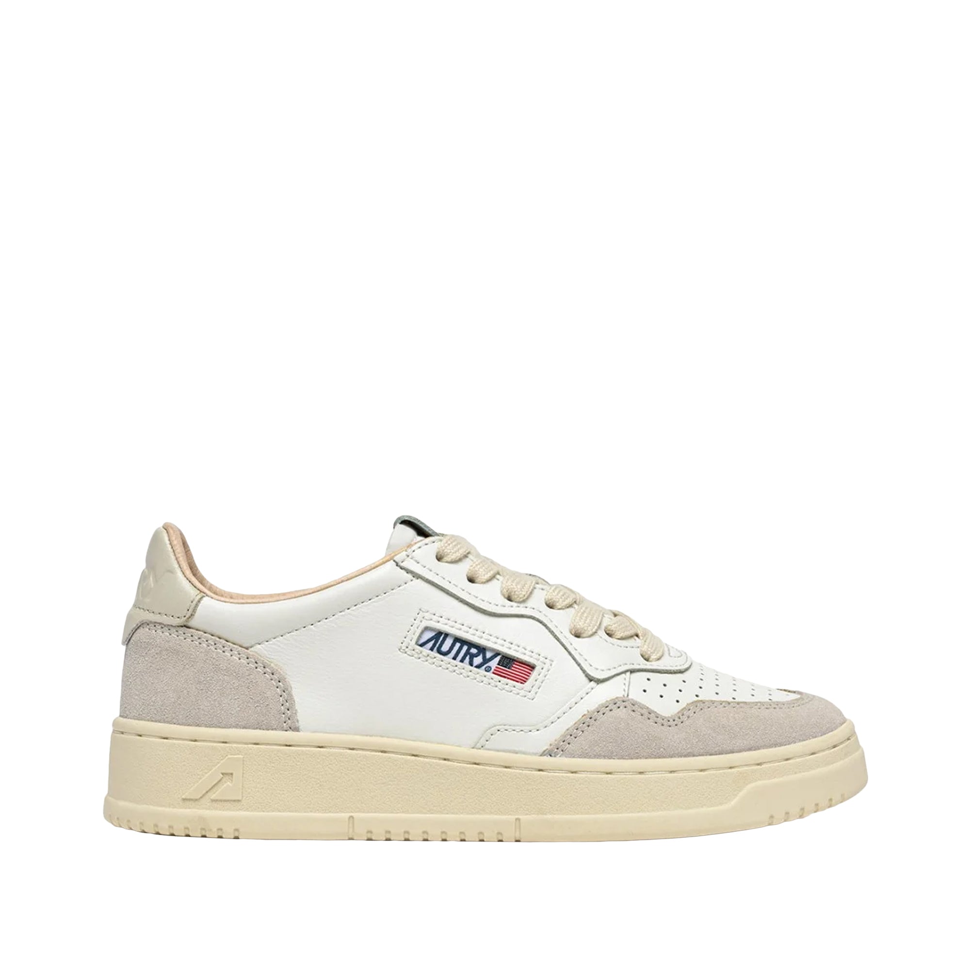 Medalist Low Suede White Pelican