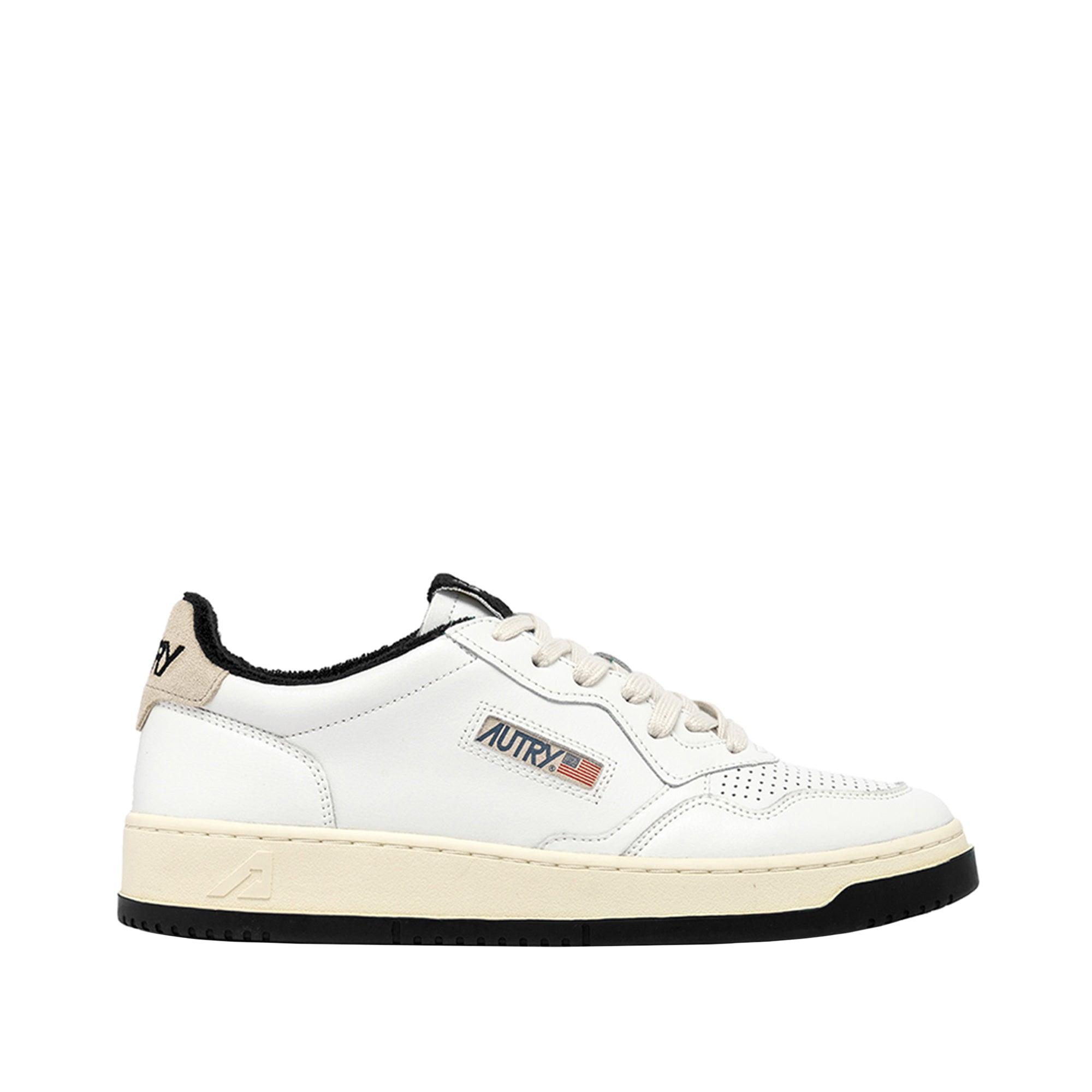 Medalist Low Leather Black Sole